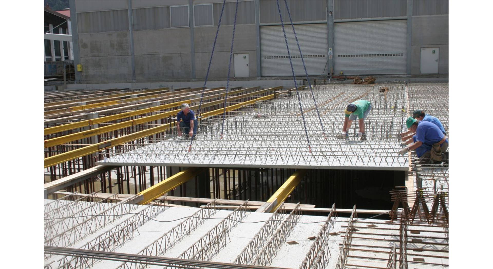 Lattice girder Slabs