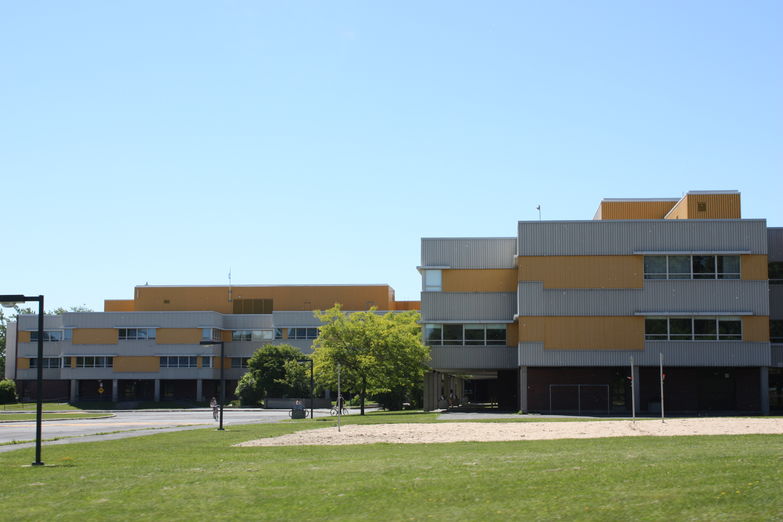 École Mont-Bruno